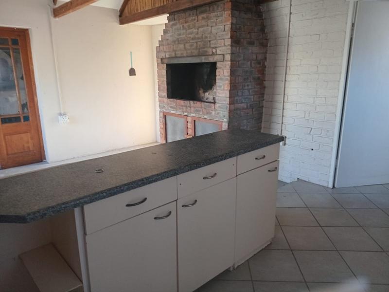 2 Bedroom Property for Sale in Albertinia Western Cape